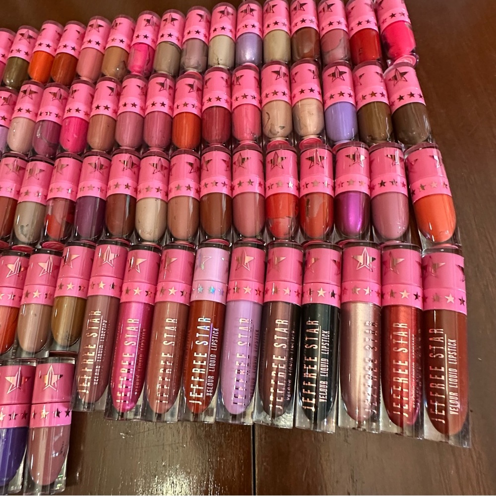 Jeffree Star Velour Liquid Lipstick Collection HUGE LOT of 82 NWOB Wholesale - Picture 2 of 9